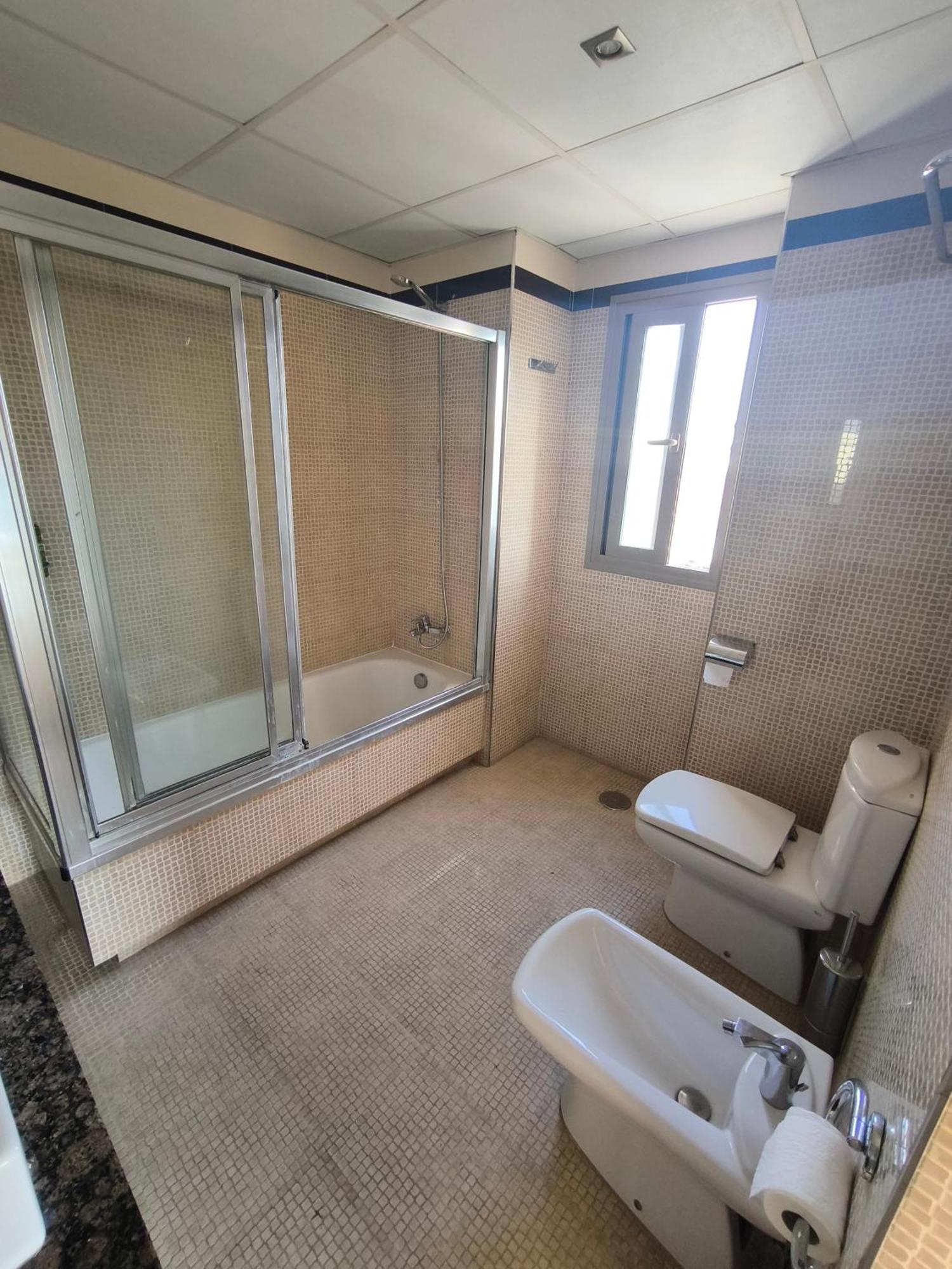 Family Spacious Apartment, Terrace, Kitchen, City View, Free Parking And Wifi Benalmádena Exterior foto